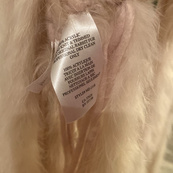 Eva Eva knit 🧶 and fur asymmetrical Poncho - Picture 10 of 10